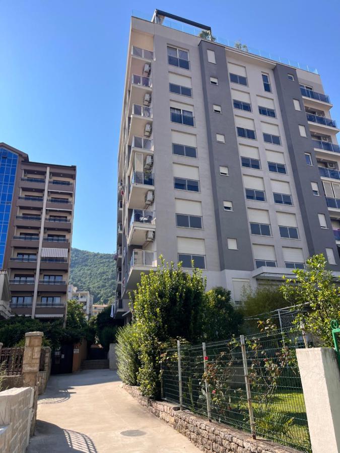 Atina Apartment, City Centre Budva ,Luxurious, Bright, Parking Εξωτερικό φωτογραφία